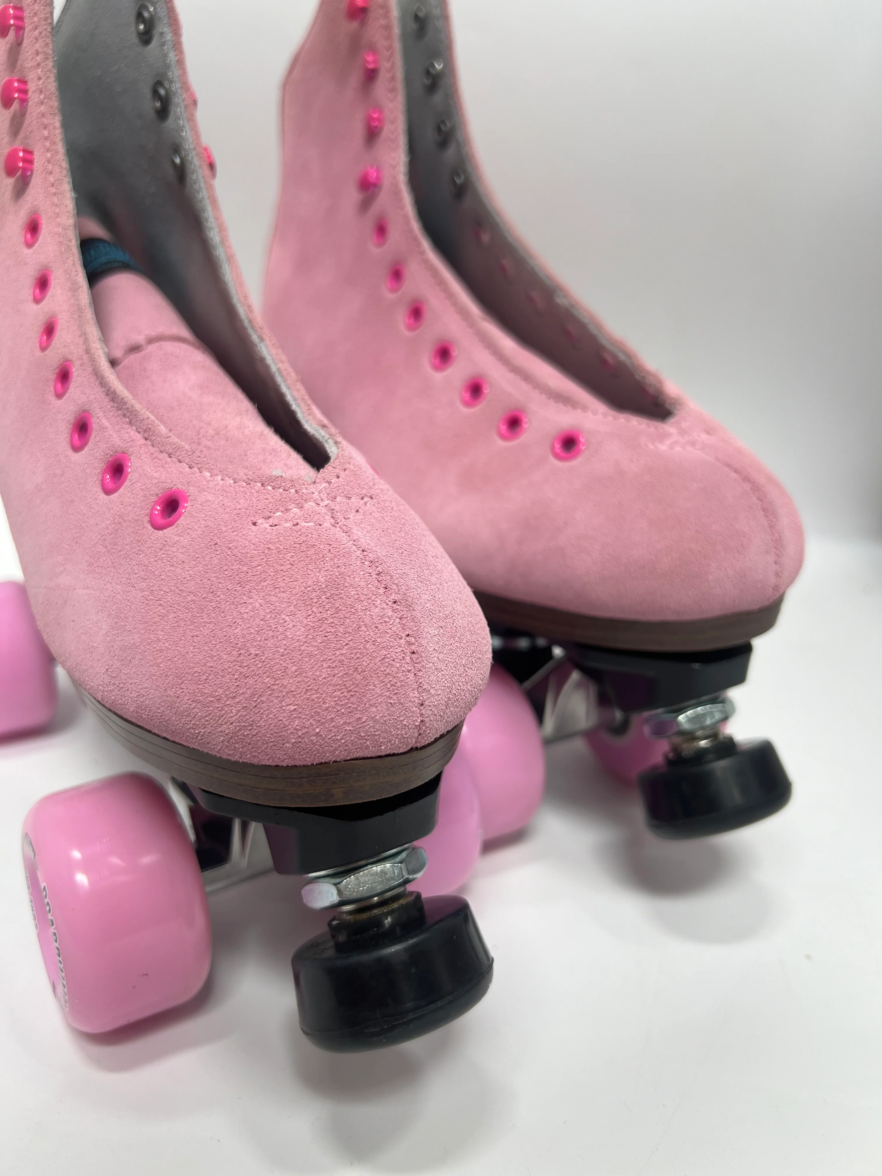 Sure-Grip Boardwalk Skates - PINK *BLEM* - Image 2